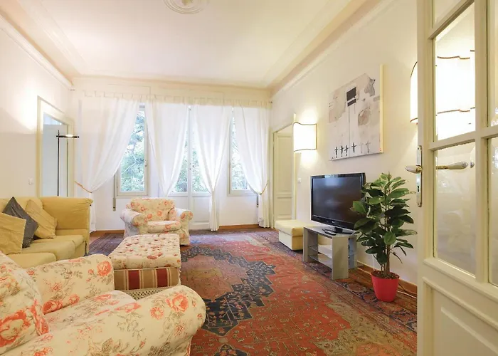 Five-Bedroom Apartment